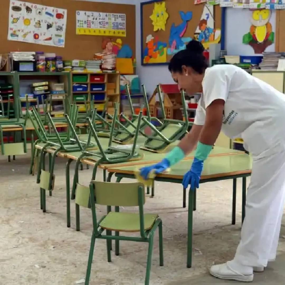 Servicios de limpieza de escuelas