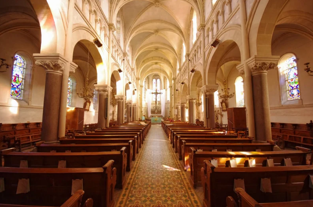 Servicio de limpieza de iglesia