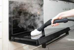 Limpiar el horno a fondo con trucos caseros